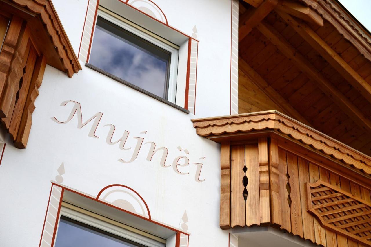 Apartments Mujnei Santa Cristina Val Gardena Екстер'єр фото